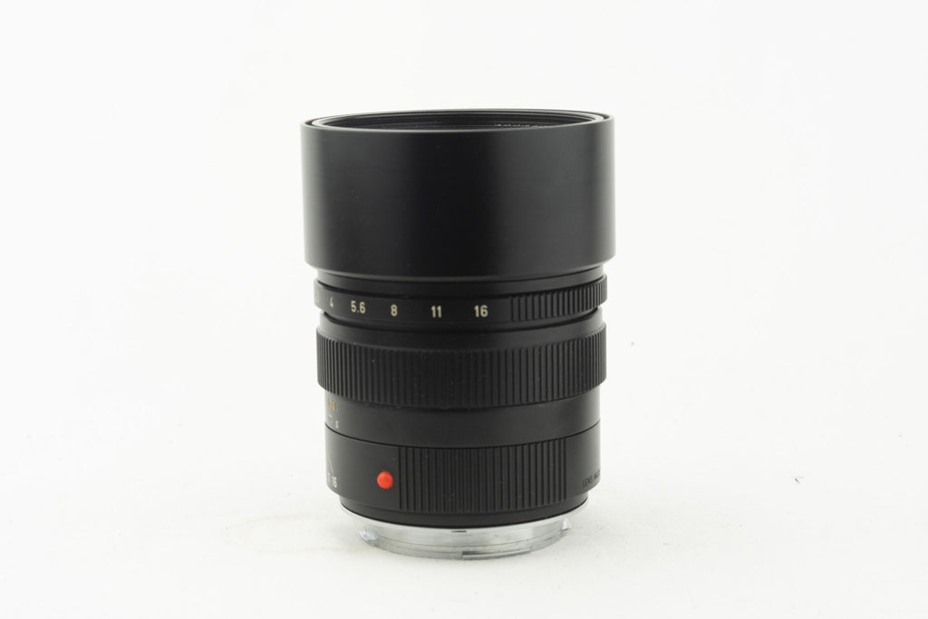 Leica M 90/2 E55 Pre-ASPH – Objektiv mit eingebauter Gegenlichtblende