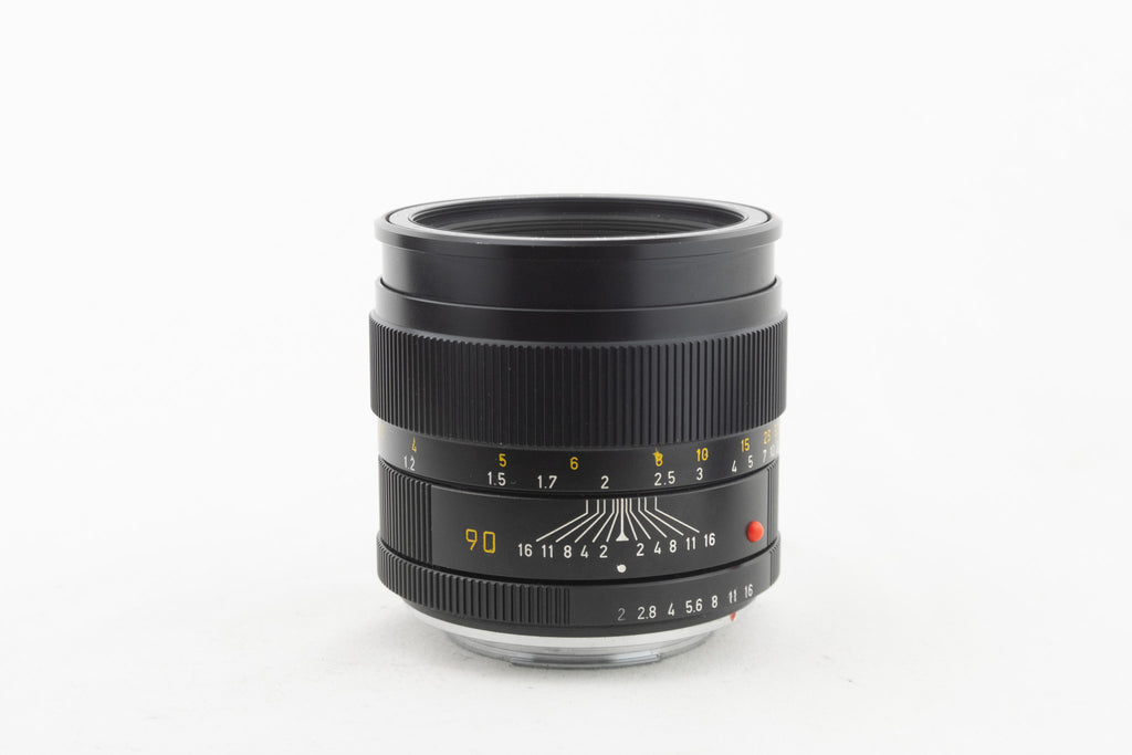 Leica Summicron R 90/2 E55 – Objektiv von vorne mit Deckel