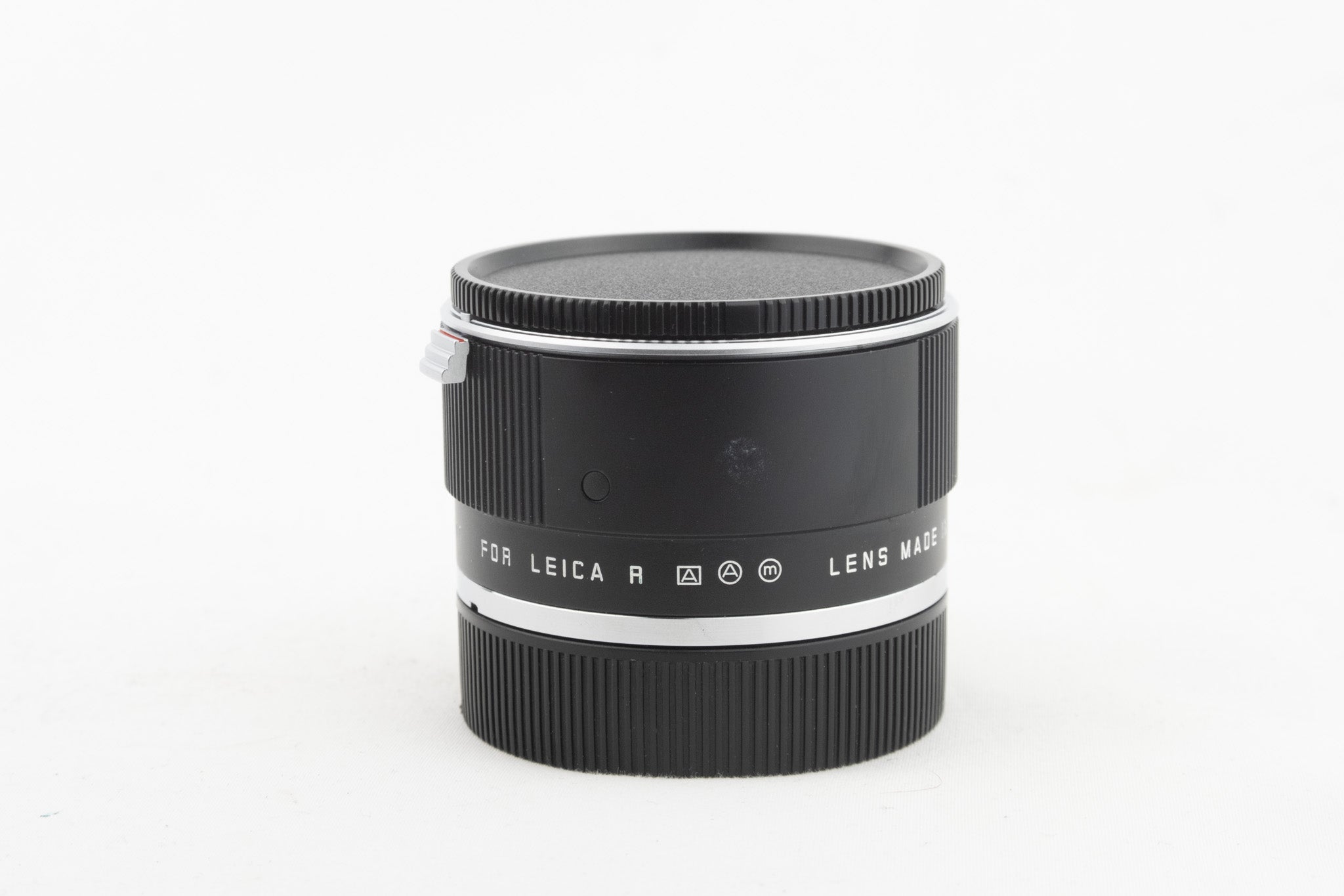 Leica APO-EXTENDER 2X – schwarzer Telekonverter mit R-Bajonett
