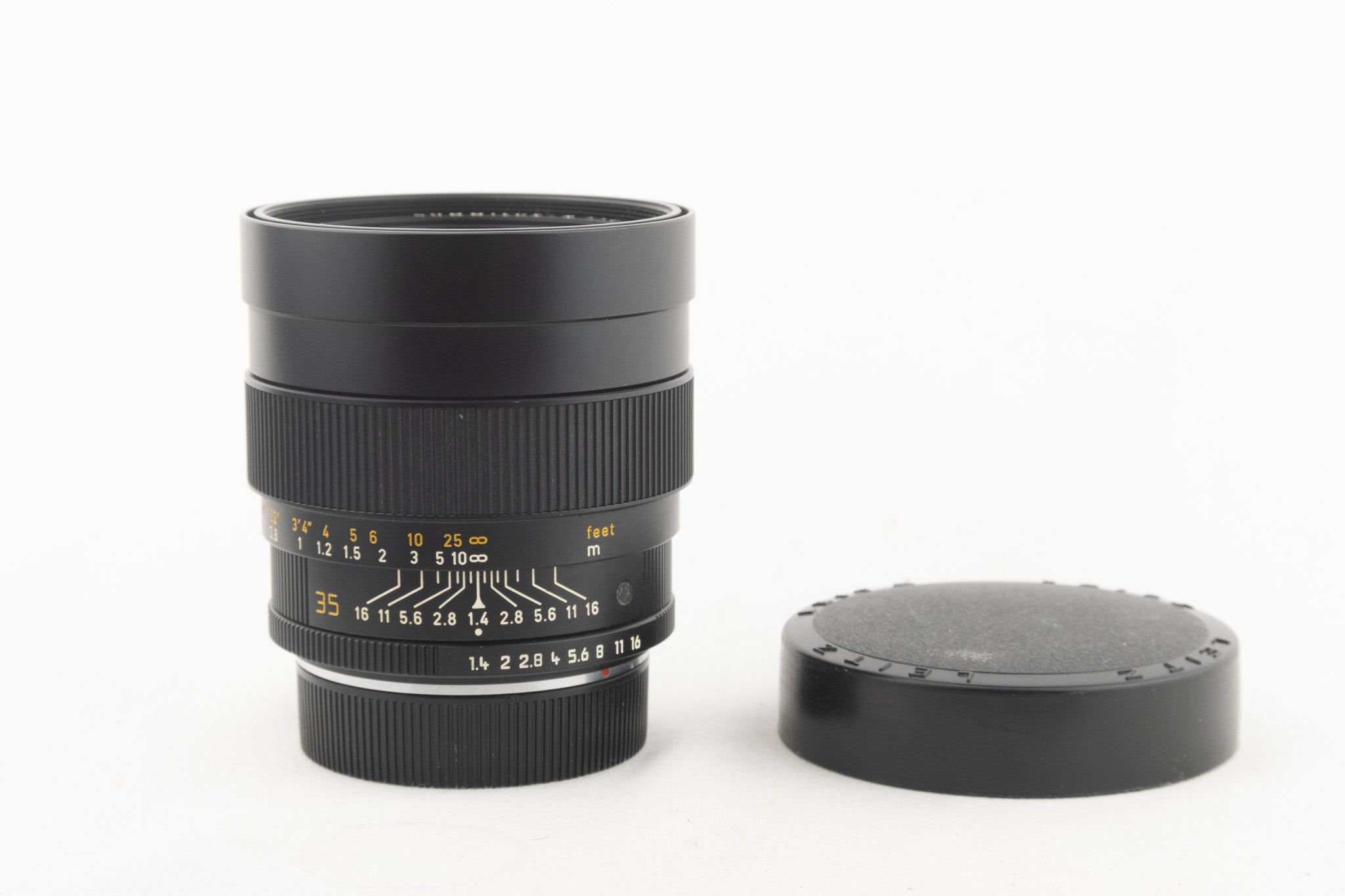 Leica Summilux-R 35mm f/1.4 – neuwertiges R-Objektiv mit Frontdeckel